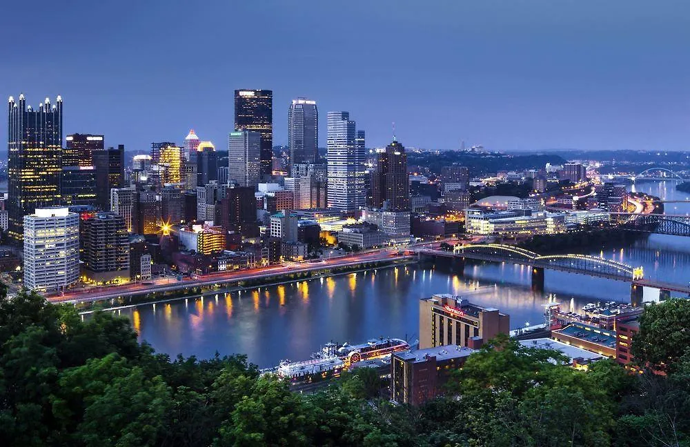 Sheraton Pittsburgh Hotel At Station Square