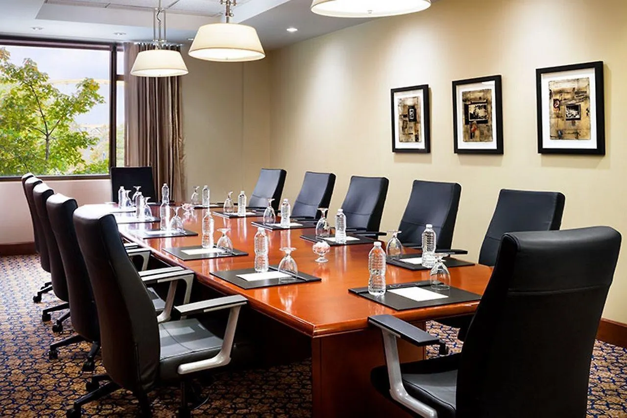 Sheraton Pittsburgh Hotel At Station Square 3*,  United States